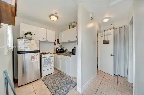 2890 NW 160th Street Miami Gardens FL 33054