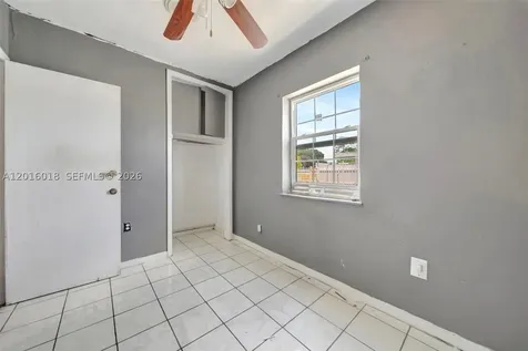 2890 NW 160th Street Miami Gardens FL 33054