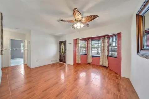 2890 NW 160th Street Miami Gardens FL 33054