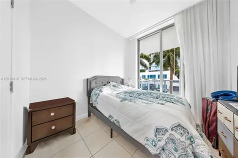 7928 East Drive North Bay Village FL 33141