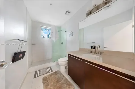 7928 East Drive North Bay Village FL 33141