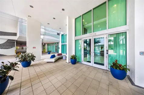 7928 East Drive North Bay Village FL 33141
