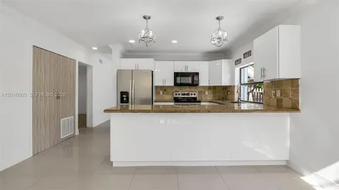 11980 S Aviary Drive Cooper City FL 33026