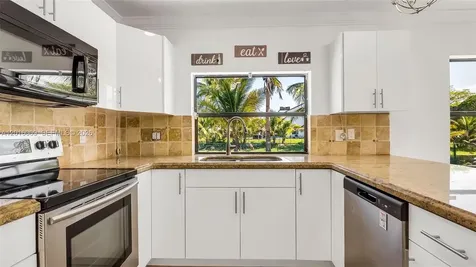 11980 S Aviary Drive Cooper City FL 33026