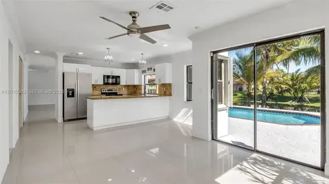 11980 S Aviary Drive Cooper City FL 33026