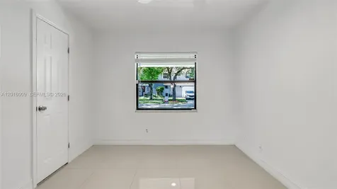 11980 S Aviary Drive Cooper City FL 33026