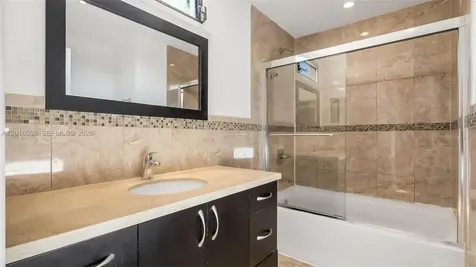 11980 S Aviary Drive Cooper City FL 33026