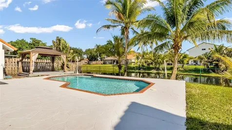 11980 S Aviary Drive Cooper City FL 33026
