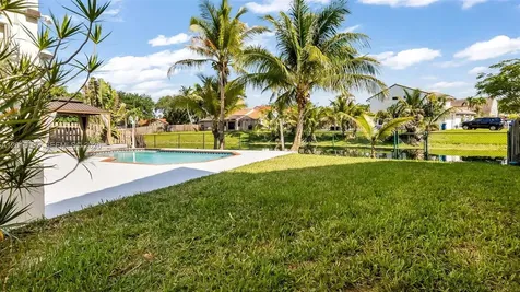 11980 S Aviary Drive Cooper City FL 33026