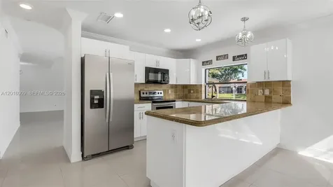11980 S Aviary Drive Cooper City FL 33026