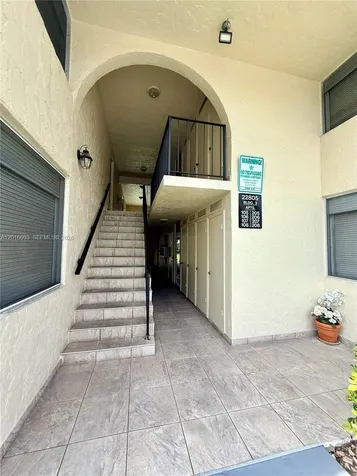 22805 SW 66th Avenue Boca Raton FL 33428