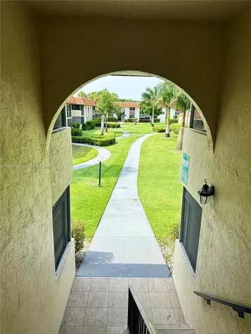 22805 SW 66th Avenue Boca Raton FL 33428