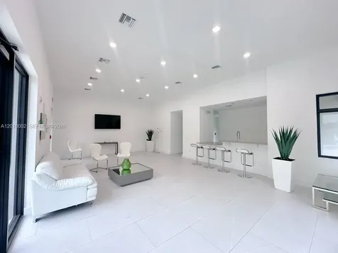 5481 W Oak Way Dania Beach FL 33314