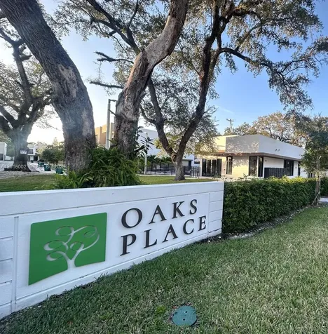 5481 W Oak Way Dania Beach FL 33314