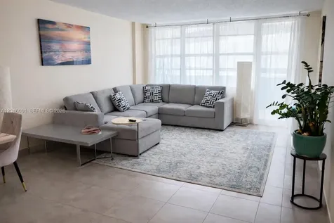 3725 S Ocean Drive Hollywood FL 33019