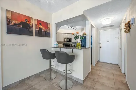 3725 S Ocean Drive Hollywood FL 33019