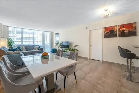 3725 S Ocean Drive Hollywood FL 33019