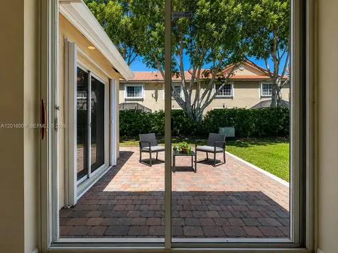 854 San Remo Drive Weston FL 33326