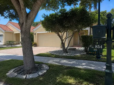 854 San Remo Drive Weston FL 33326