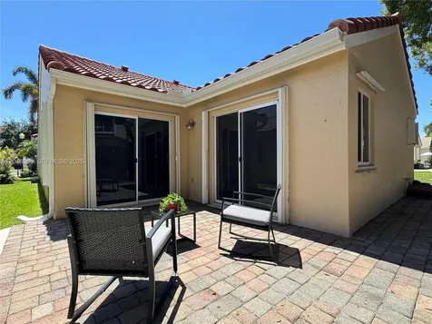 854 San Remo Drive Weston FL 33326
