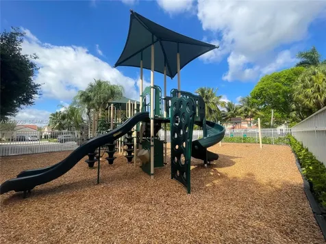 854 San Remo Drive Weston FL 33326