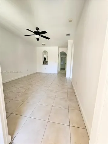 17720 NW 73 Hialeah FL 33015