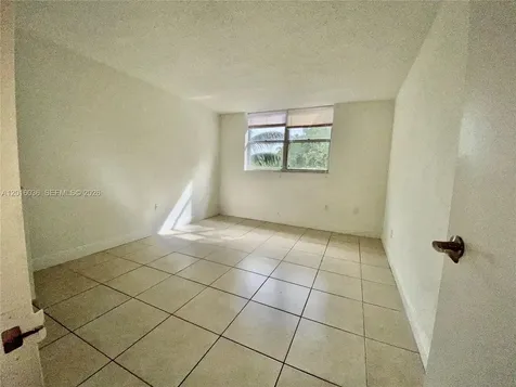 1805 Sans Souci Boulevard North Miami FL 33181