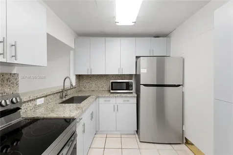 345 Ocean Drive Miami Beach FL 33139