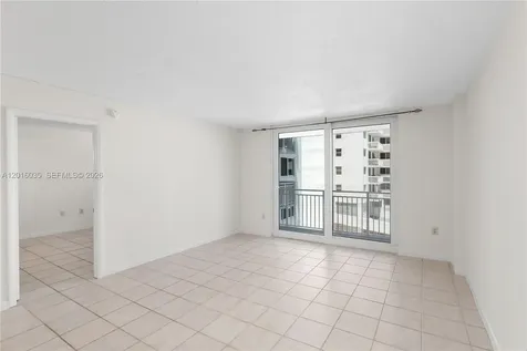 345 Ocean Drive Miami Beach FL 33139