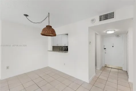 345 Ocean Drive Miami Beach FL 33139