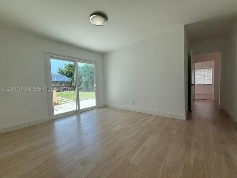 11143 E Model Circle E Boca Raton FL 33428