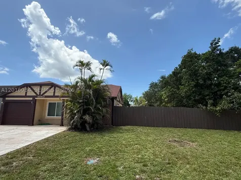 11143 E Model Circle E Boca Raton FL 33428