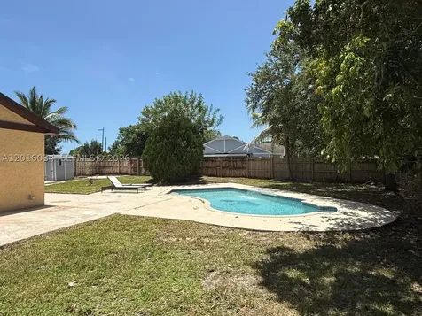 11143 E Model Circle E Boca Raton FL 33428