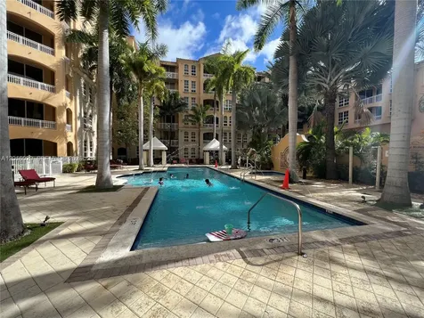3001 NE 185th Street Aventura FL 33180