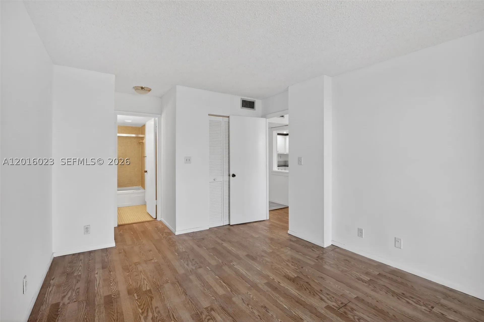 2761 Taft Street Hollywood FL 33020