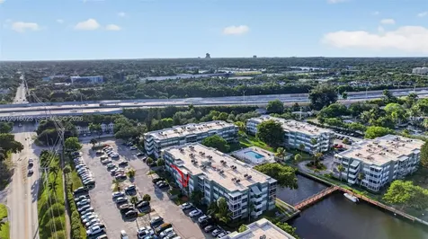 2761 Taft Street Hollywood FL 33020