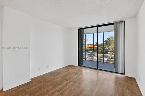 2761 Taft Street Hollywood FL 33020