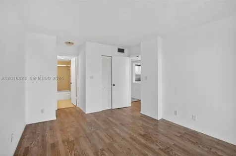2761 Taft Street Hollywood FL 33020