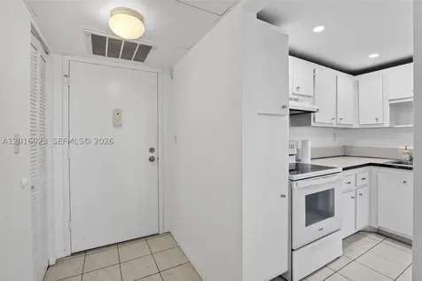 2761 Taft Street Hollywood FL 33020