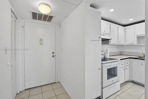 2761 Taft Street Hollywood FL 33020
