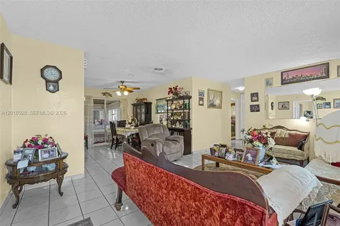 10565 SW 156th Lane Miami FL 33157