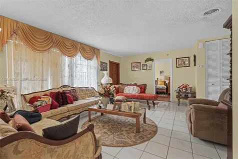 10565 SW 156th Lane Miami FL 33157