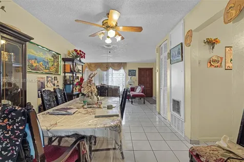 10565 SW 156th Lane Miami FL 33157