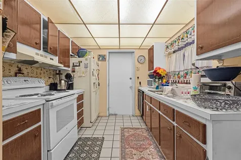10565 SW 156th Lane Miami FL 33157
