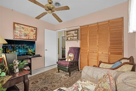 10565 SW 156th Lane Miami FL 33157