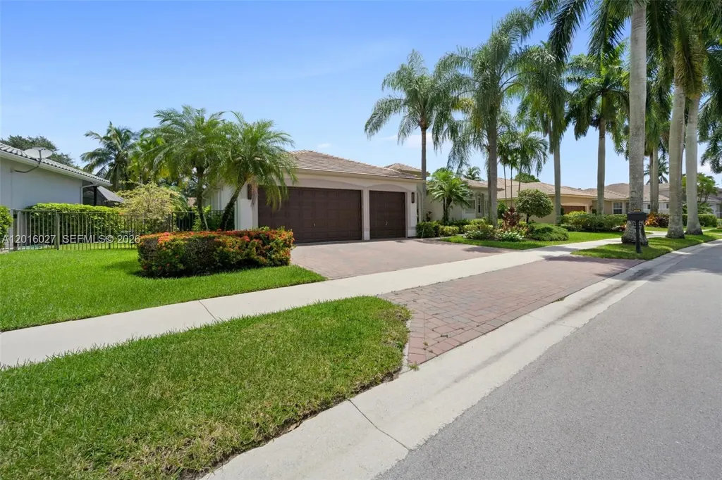 2538 Eagle Run Drive Weston FL 33327