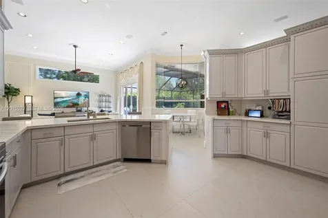 2538 Eagle Run Drive Weston FL 33327