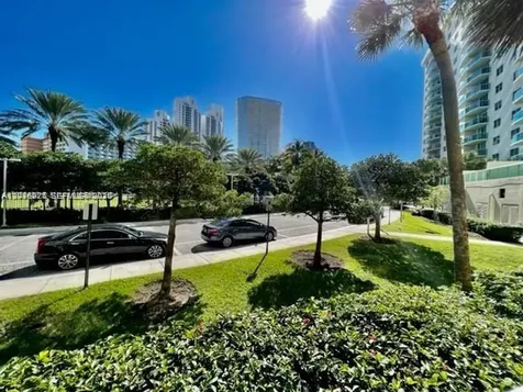 19370 Collins Avenue Sunny Isles Beach FL 33160