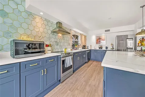 27237 Rio Vista Circle Bonita Springs FL 34135