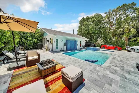 27237 Rio Vista Circle Bonita Springs FL 34135